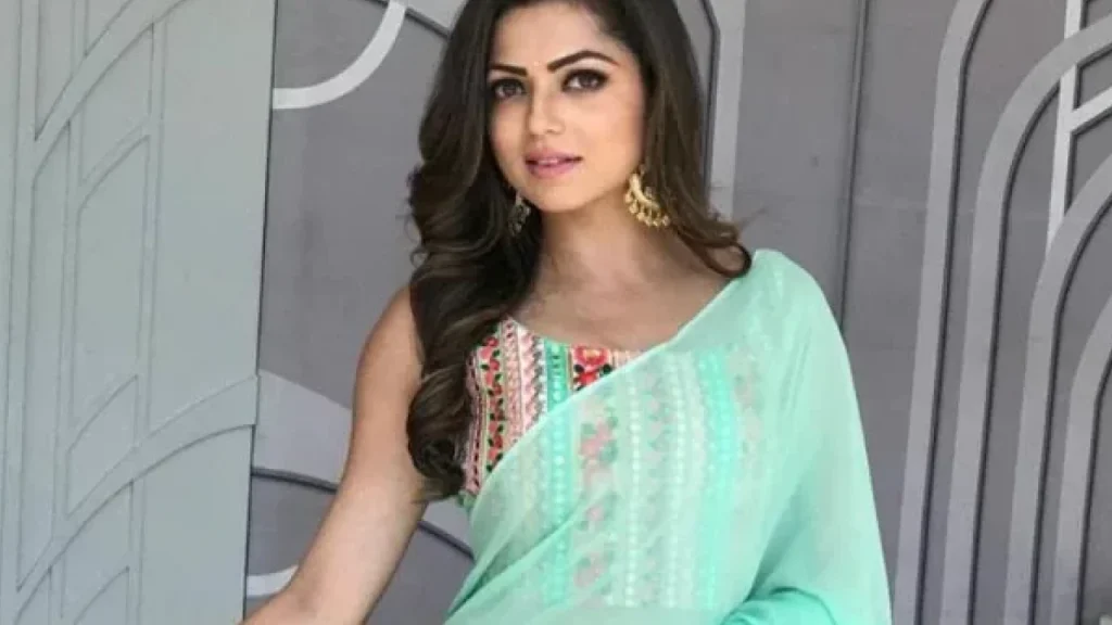 Drashti Dhami Age