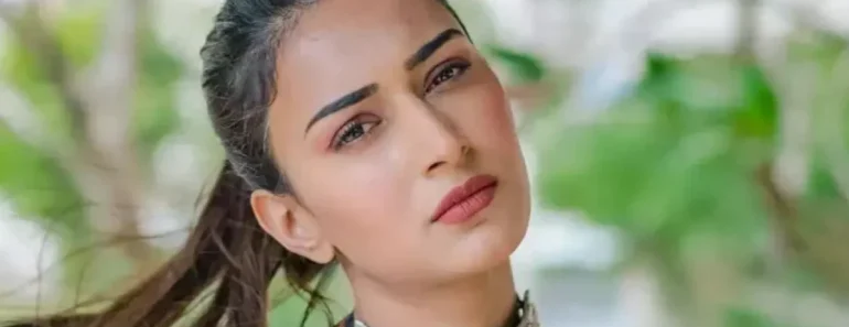 Erica Fernandes Age