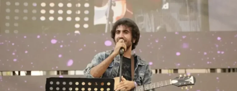 Justh Singer
