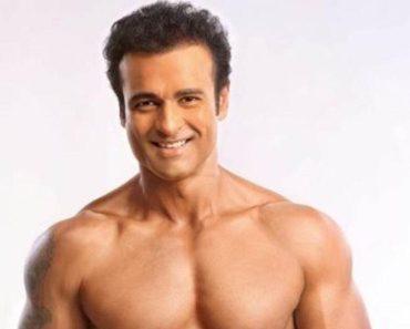 Rohit Roy Age