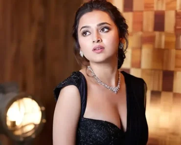 Tejasswi Prakash Height