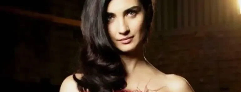 Tuba Buyukustun Age