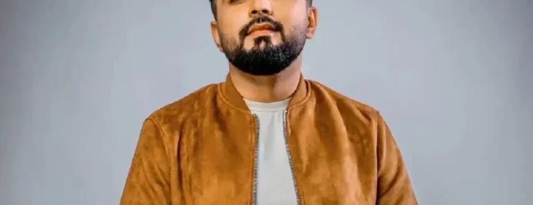 Adil Khan Durrani Age