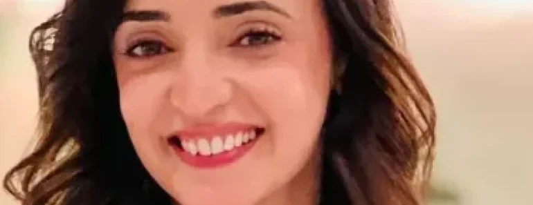 Sanaya Irani Age