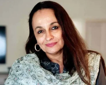 Soni Razdan Age