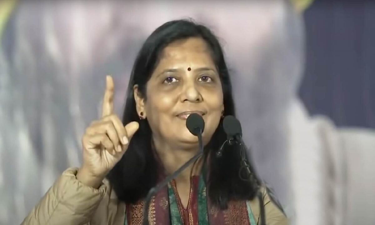 Sunita Kejriwal Age