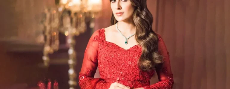 Ayeza Khan Age