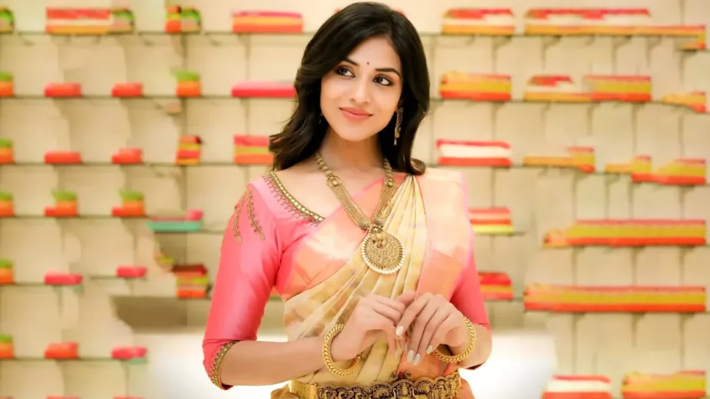 Indhuja Ravichandran Age