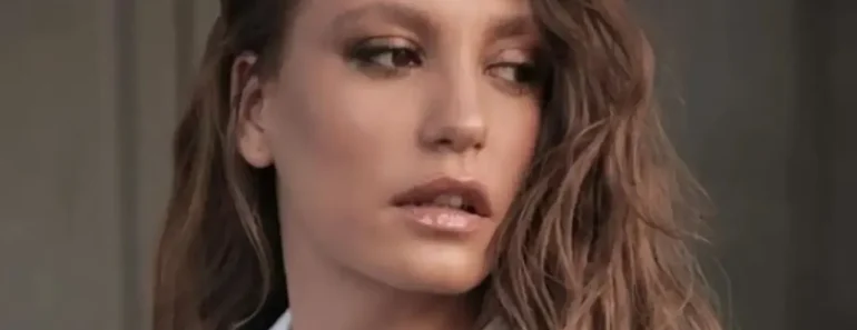 Serenay Sarikaya Sevgilisi