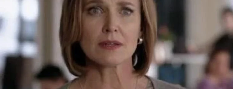 Brenda Strong Age