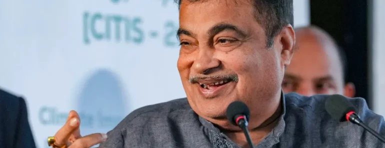 Nitin Gadkari Age