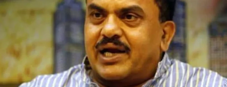 Sanjay Nirupam Age