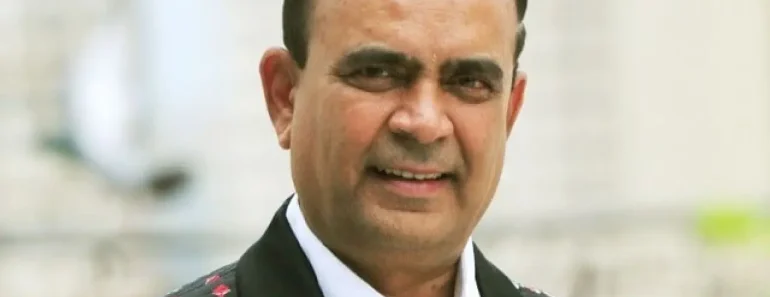 Yogesh Lakhani Age