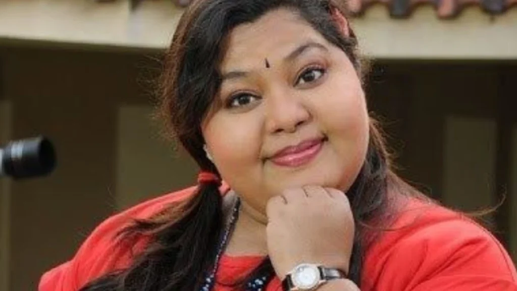Aarthi Age