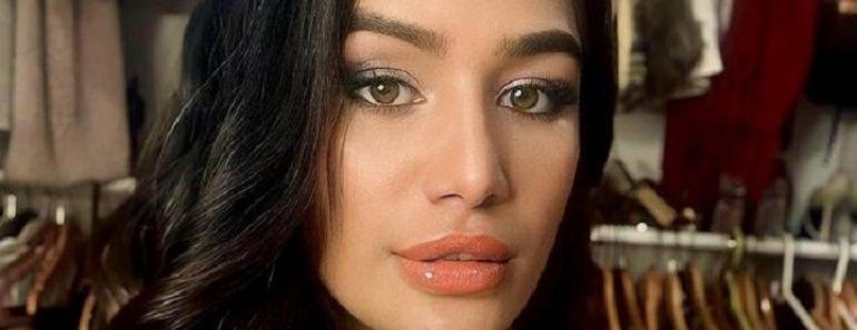 Poonam Pandey Death News