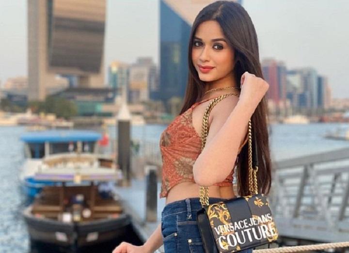 Jannat Zubairfgg