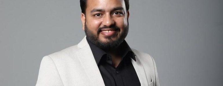 alakh pandey height 1