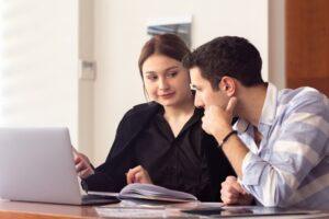7 Differences Between Online MBA and Distance MBA in India