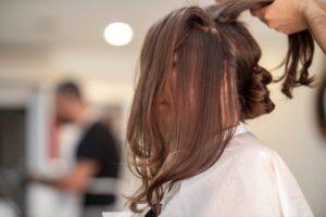 How Beauty Professionals Help Clients Achieve Their Dream Hair